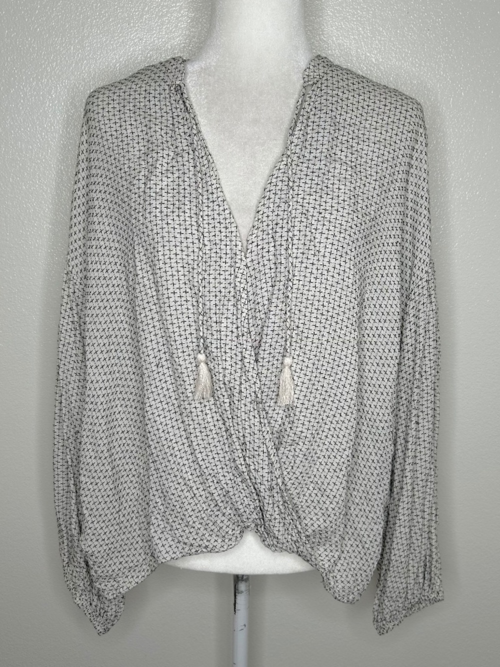 Lou & Grey For LOFT Womens White Faux Wrap Tasseled Oversized Top Size XL